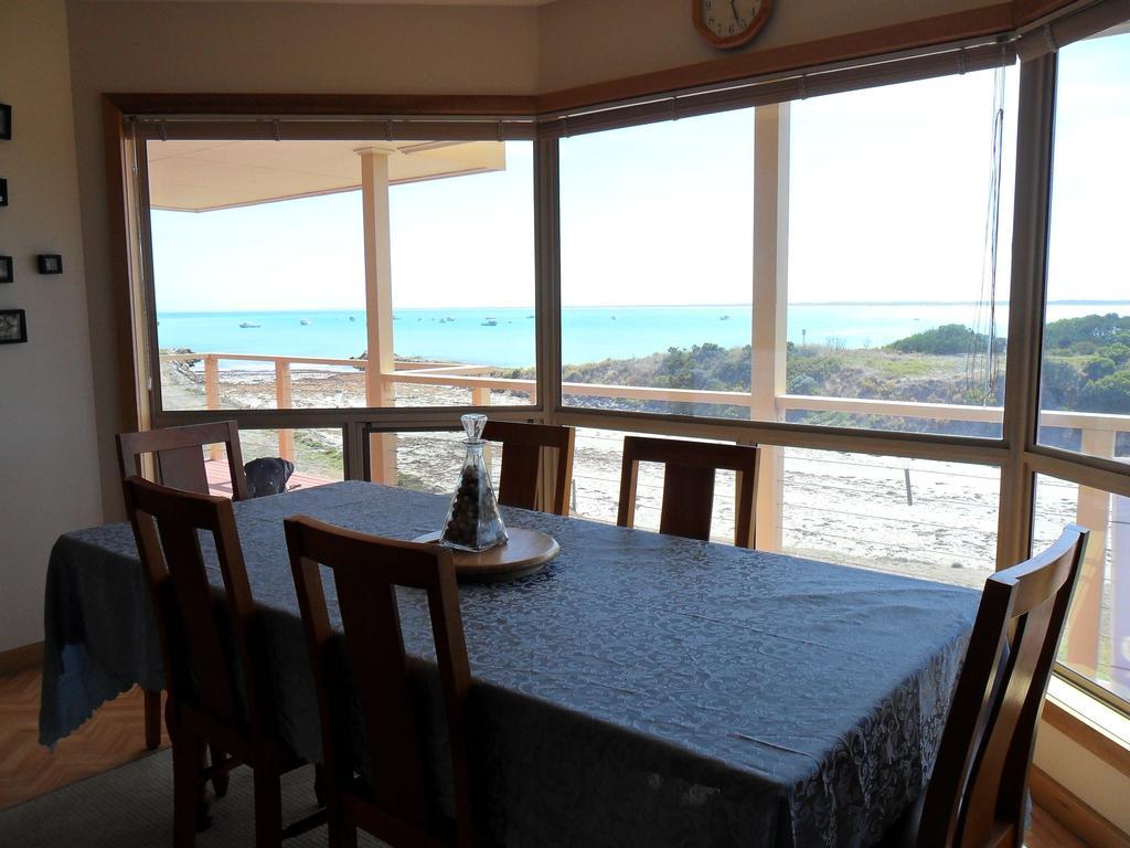 Costa Plenti Southend Bnb Exterior photo